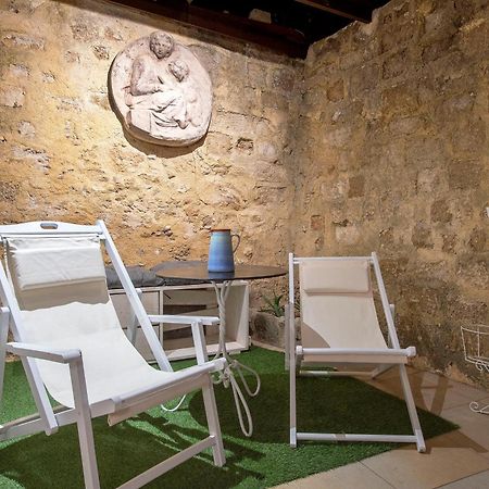 Old Town Corner Luxury Studios Rhodes City Екстериор снимка