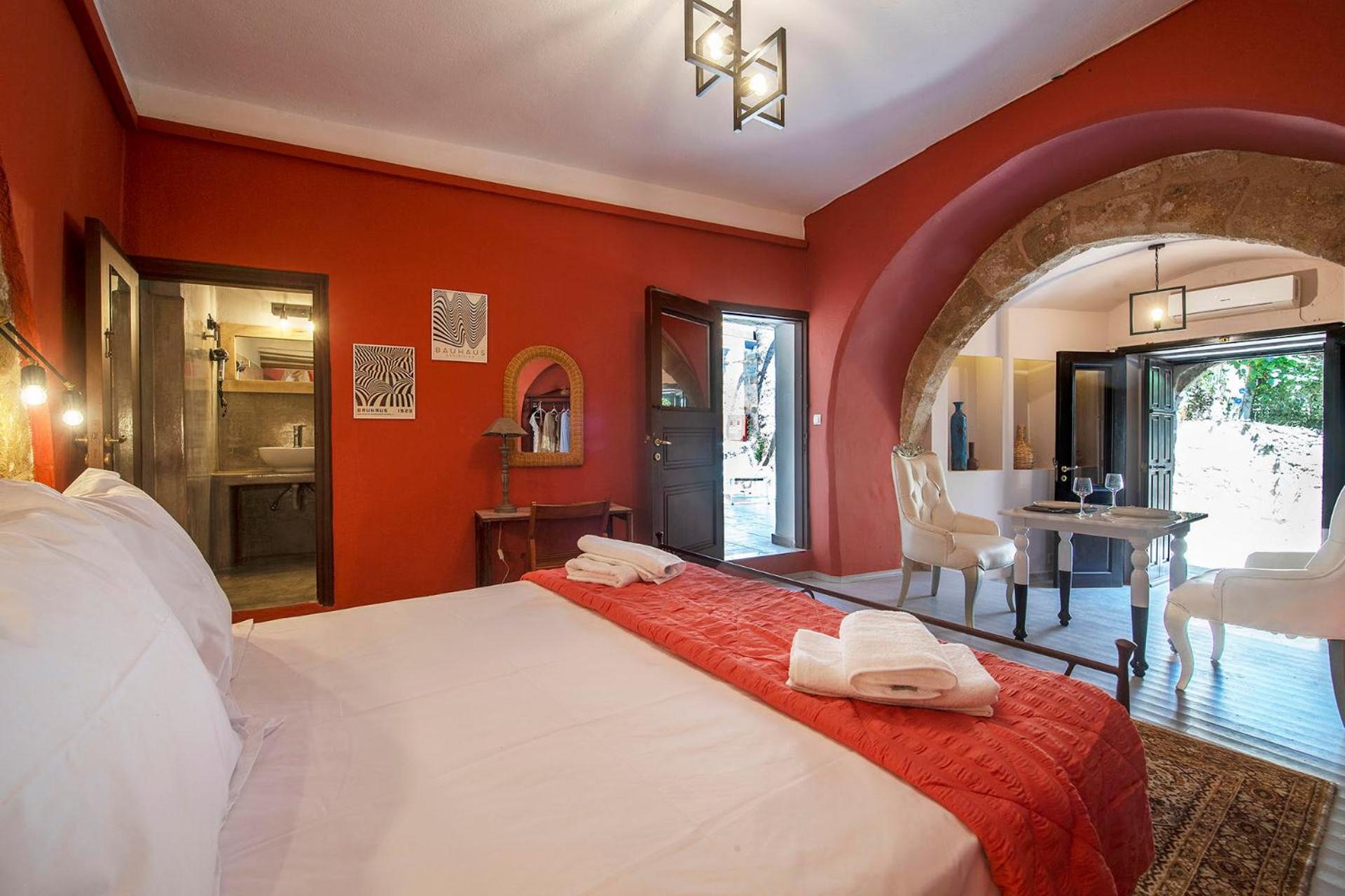 Old Town Corner Luxury Studios Rhodes City Екстериор снимка